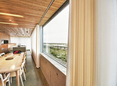 Gardinsystem, SG 3840, Colorama 2, Room shot "Dune House", Thorpeness, Suffolk, United Kingdom, Wave